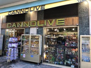 Boutique souvenirs Cannes